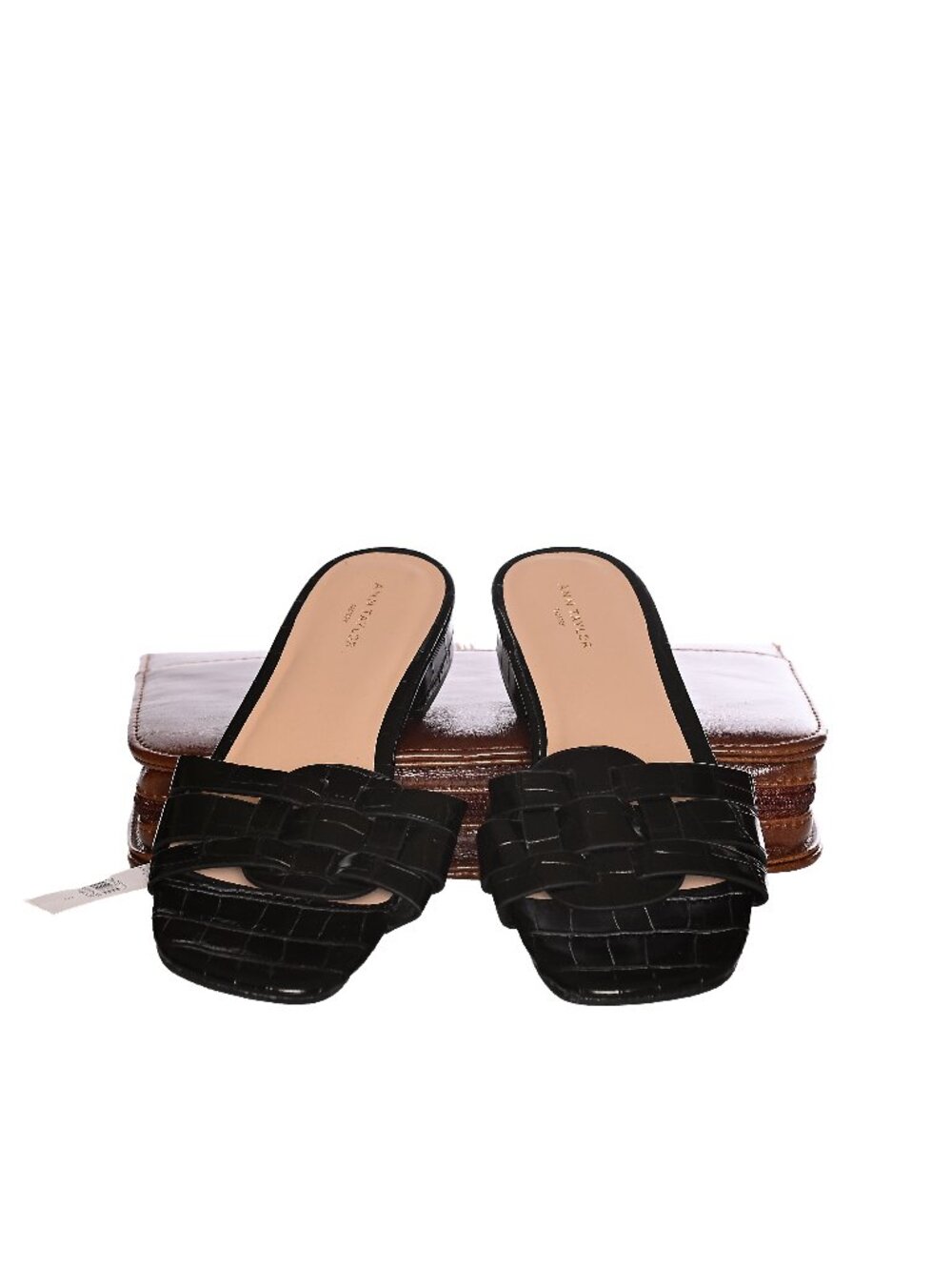 ANN TAYLOR Black Patent Crocodile-embossed Slip on Flat - Mule- Sandal Size 8 - Picture 8 of 8